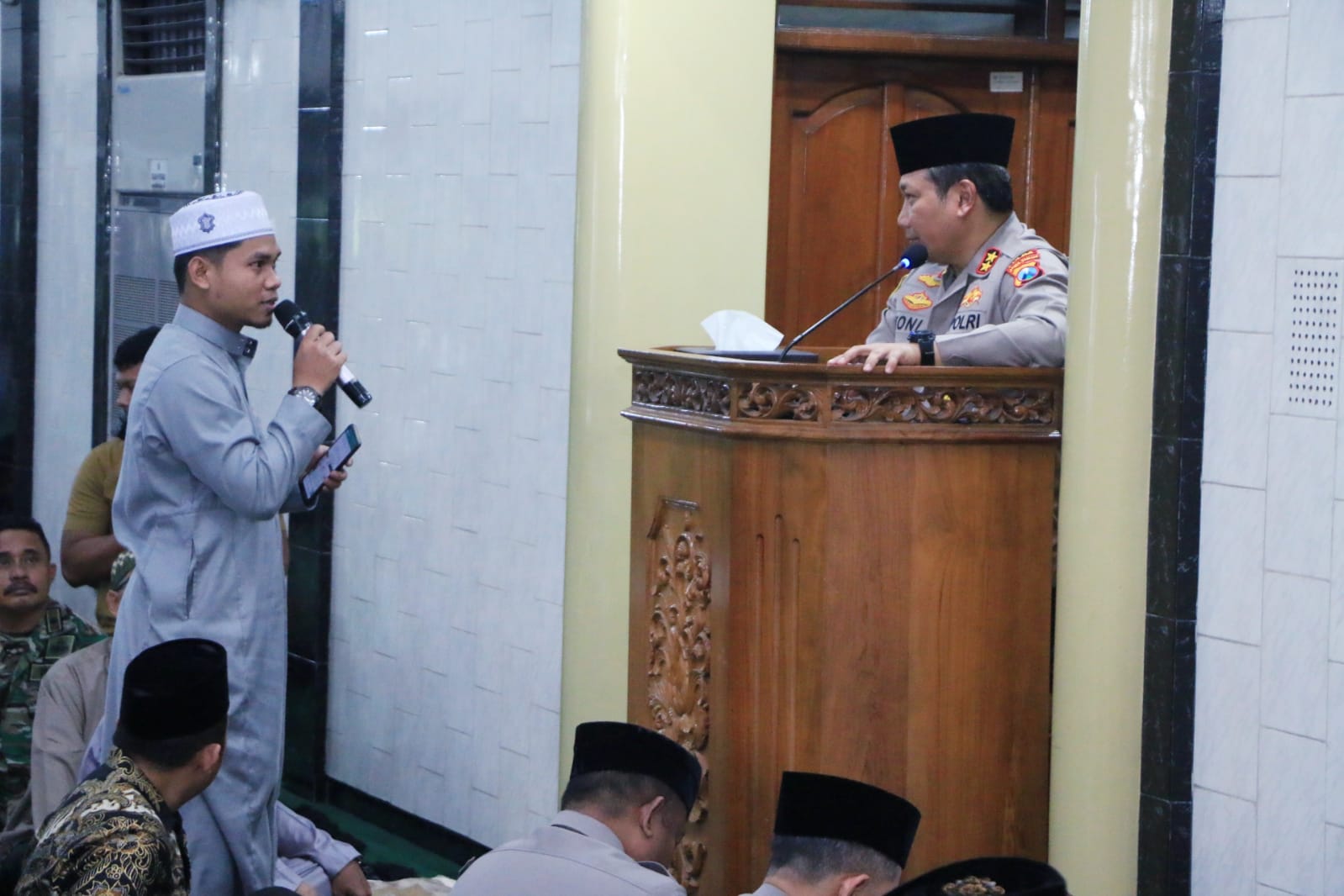 Curhat ke Kapolda Jatim, Jemaah Masjid Al Falah Sambat Kamtibmas, Peredaran Narkoba hingga Petasan