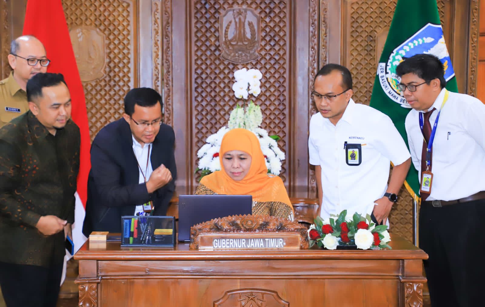 Wajib Pajak Jatim Diimbau Segera Laporkan SPT 2022, Khofifah: Caranya Mudah dan Serba Online