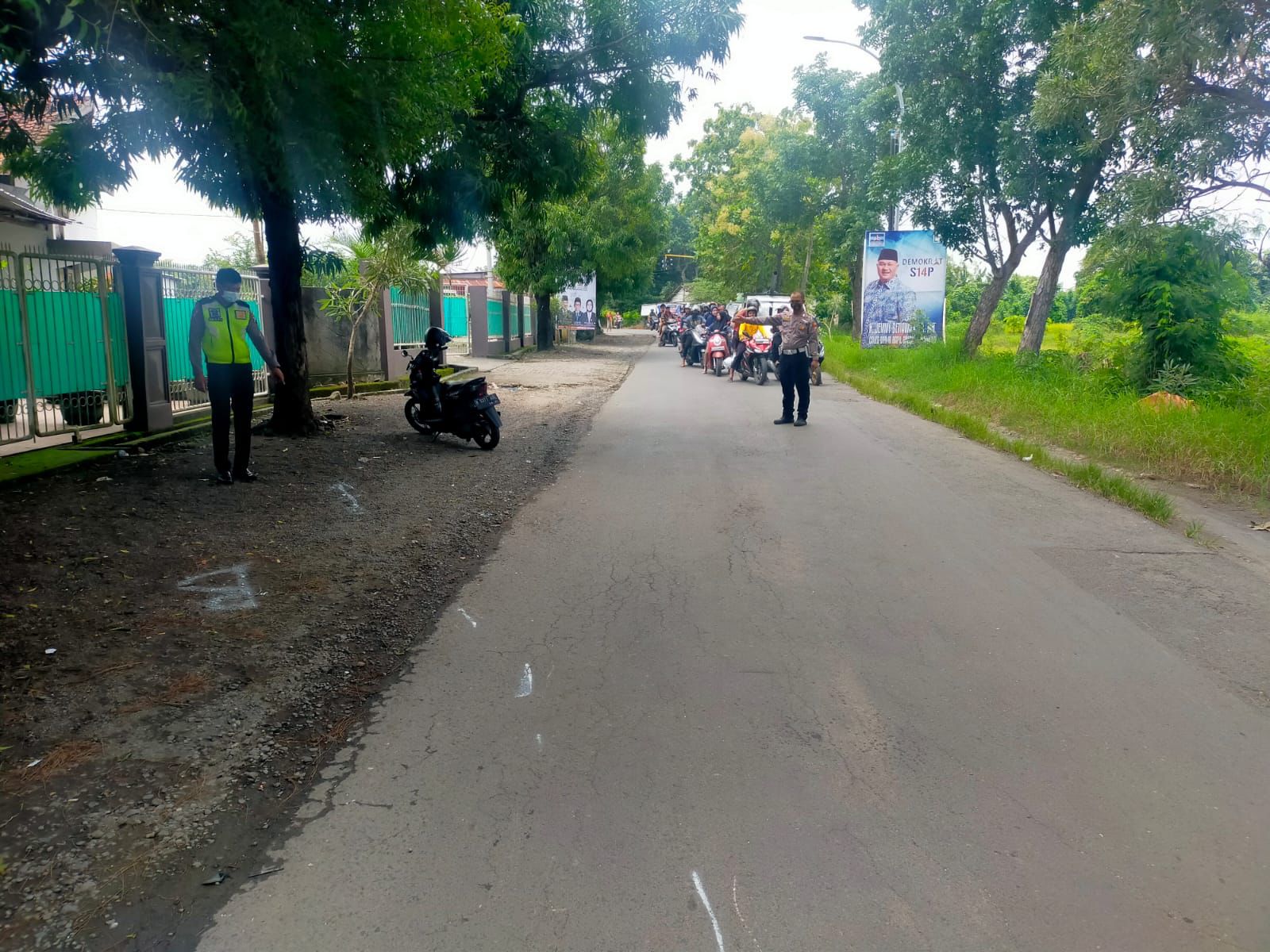 Tabrak Angkot, Polisi Tewas di Jalanan Gresik