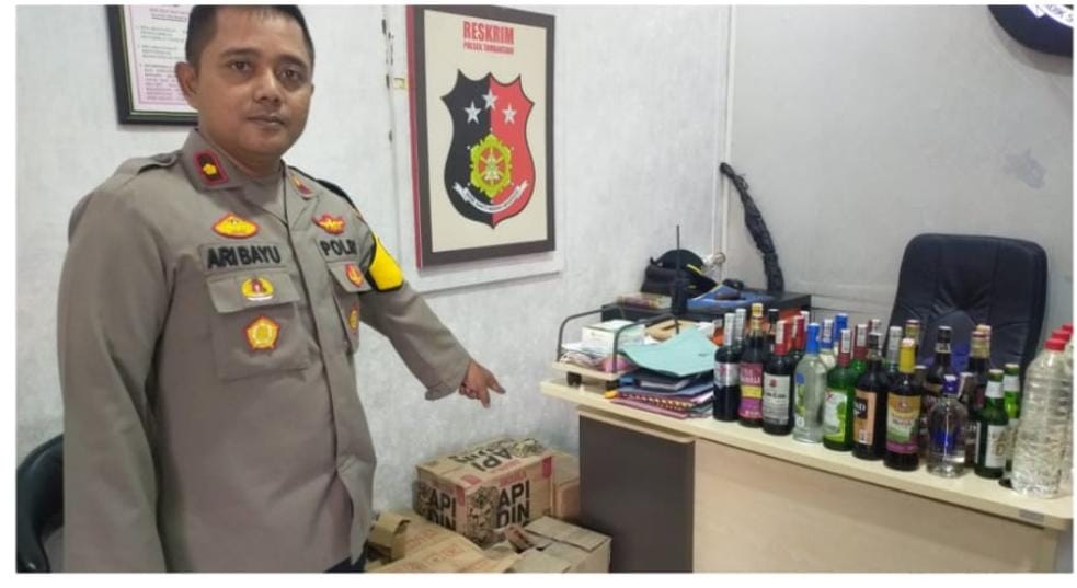Buntut Bubarkan Pesta Miras, Polisi Ciduk Agen Miras Gubeng Kertajaya