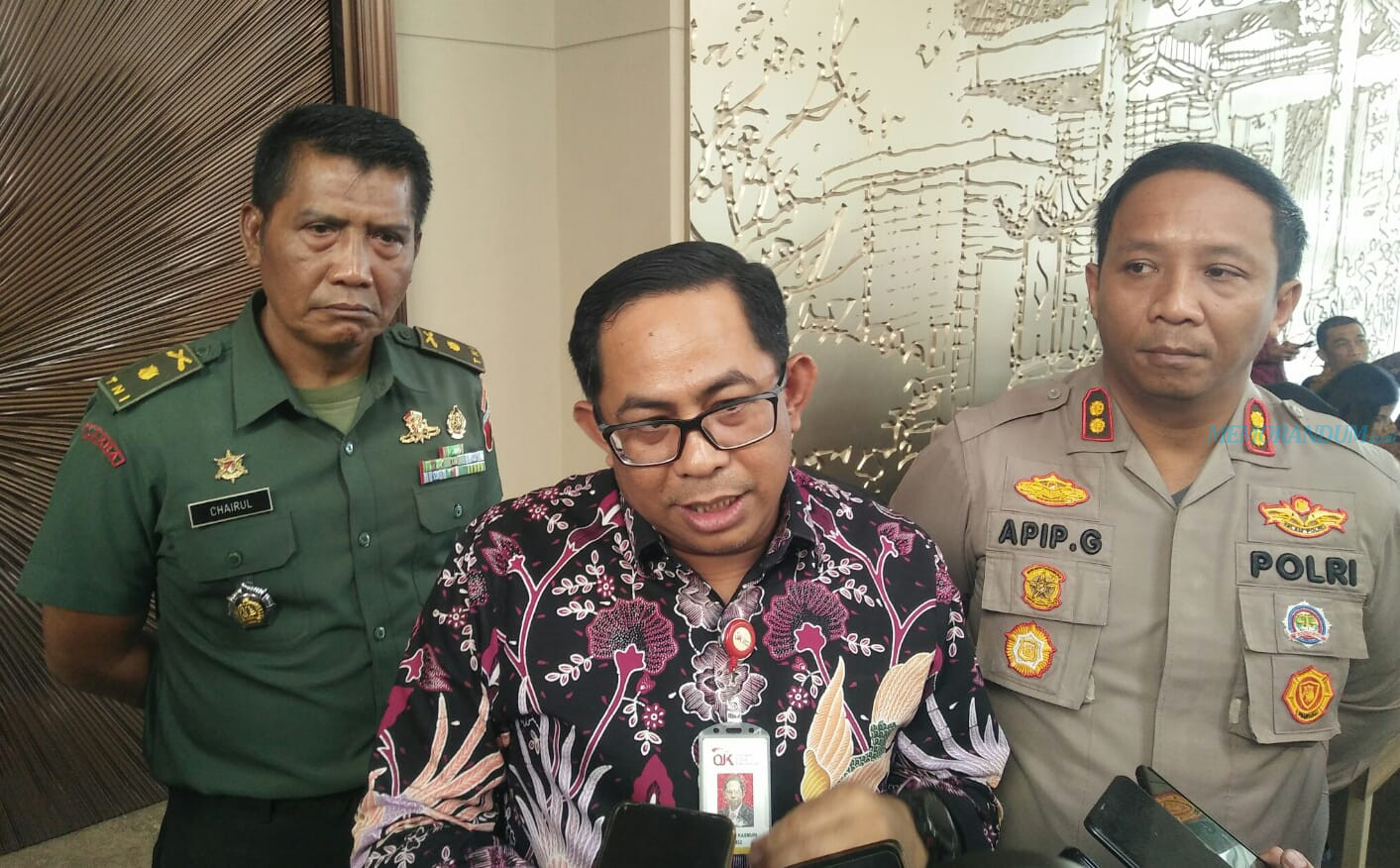 Minimalisir Risiko Penipuan, OJK Kolaborasi dengan TNI-Polri
