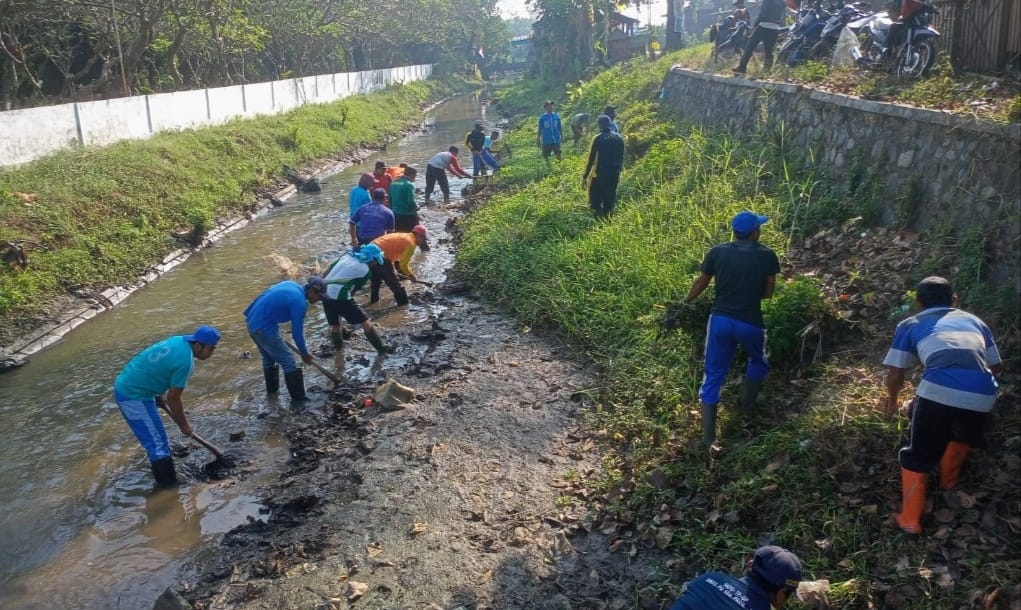 Antisipasi Banjir, Dinas PUPR Jombang Libatkan Enam UPT Lakukan Normalisasi