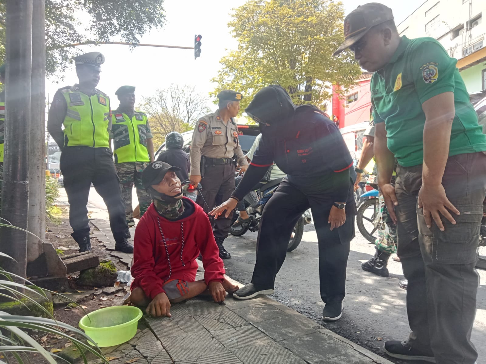 Satpol PP Tulungagung Klaim Pengemis di Wilayah Kota Semakin Menurun