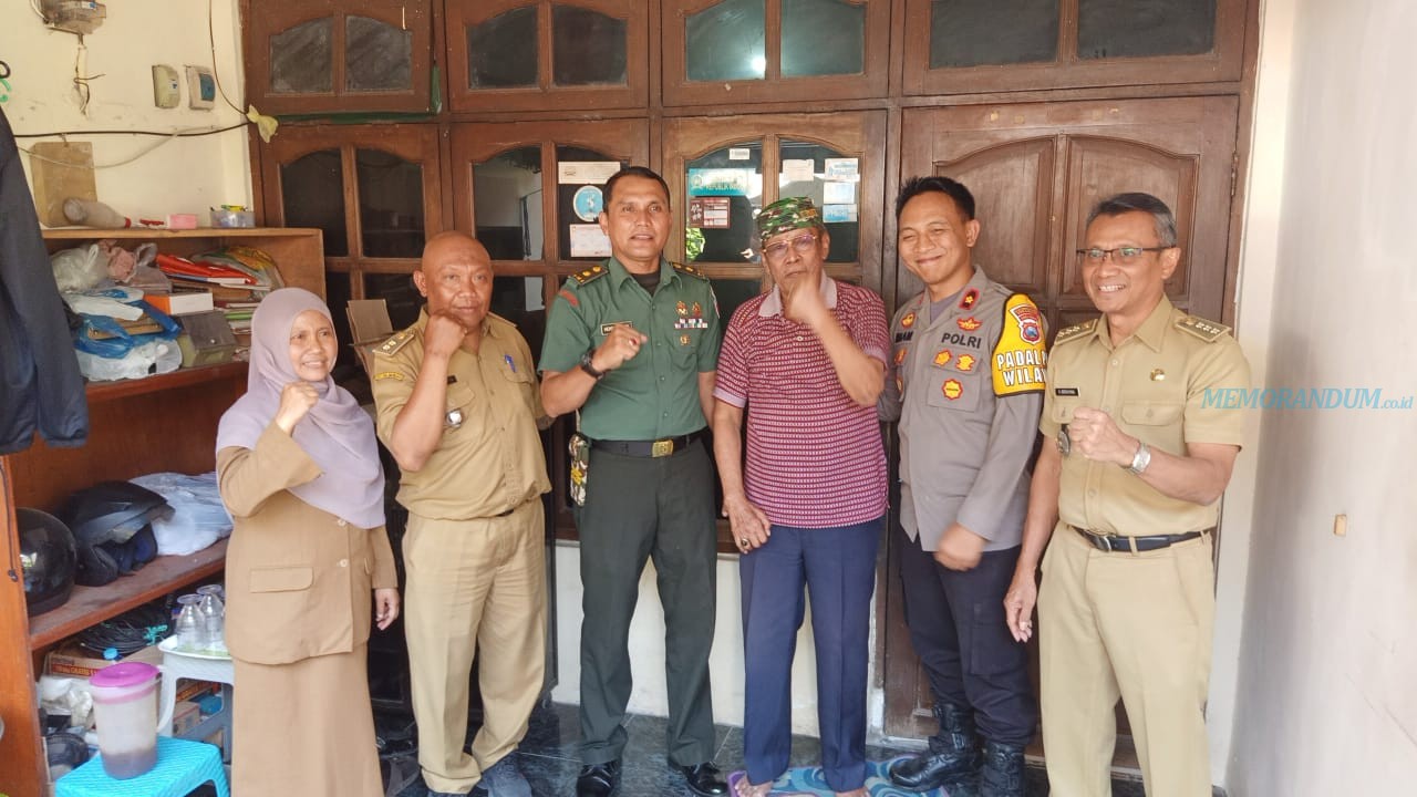 Polsek Tegalsari Bakti Sosial di Rumah Veteran