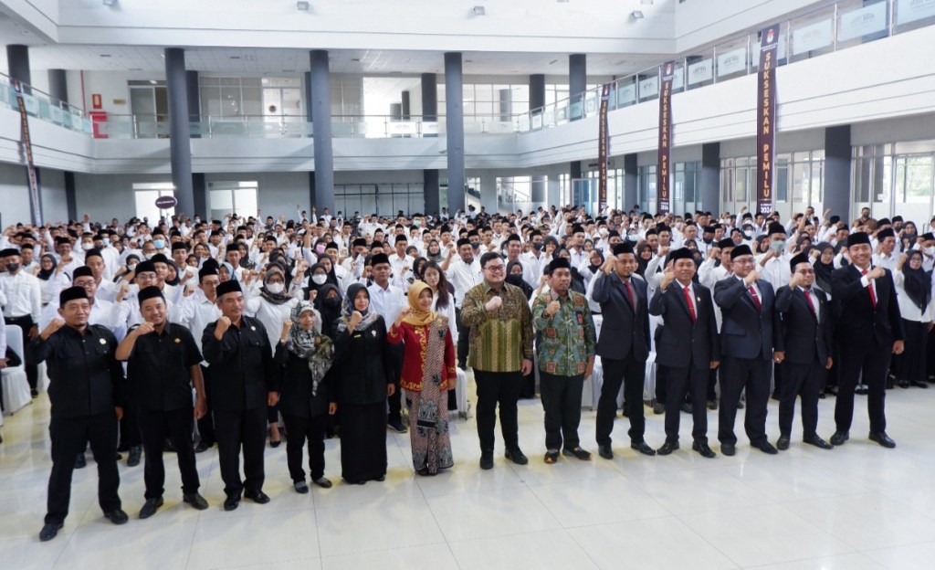 KPU Kabupaten Kediri Lantik Ribuan Anggota PPS Terpilih