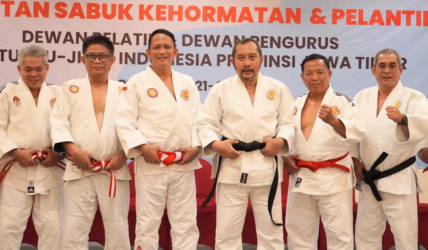 Wakil Ketua DPRD Jatim Raih Sabuk Hitam DAN III Jujitsu