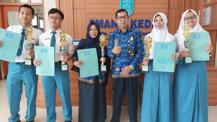 Keren, Siswa SMAN 1 Kota Kediri Borong Juara di Ajang Lomba KSM