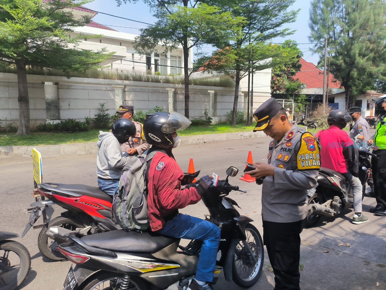 Polsek Tegalsari Gelar Operasi Stasioner