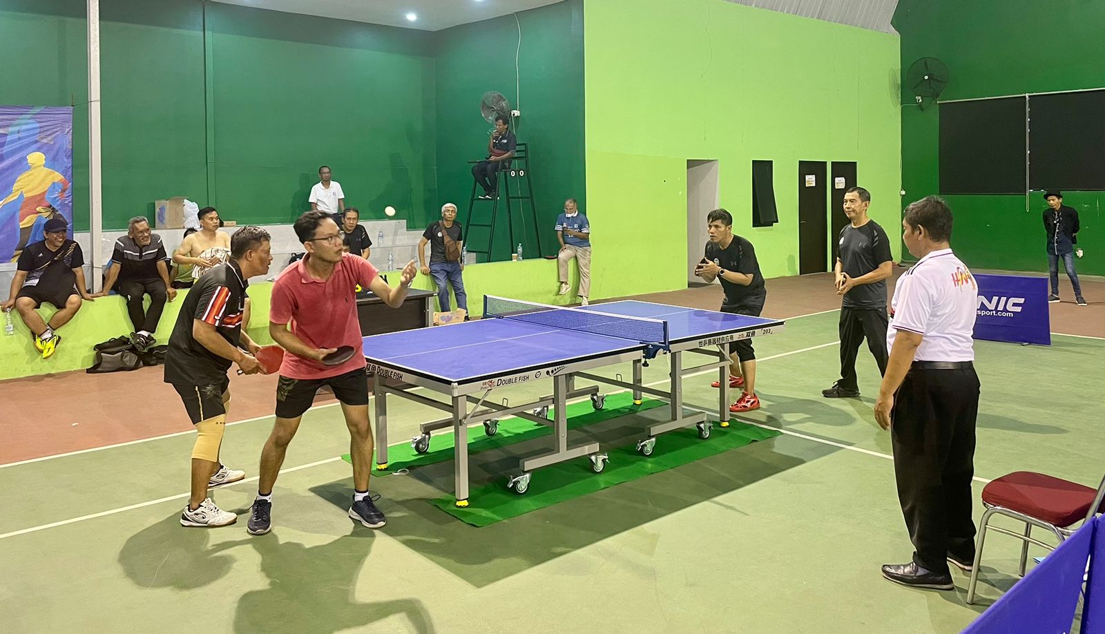 Tumbangkan Memorandum, Tim Tenis Meja TVOne Melaju ke Final Kapolda Jatim Cup 2023