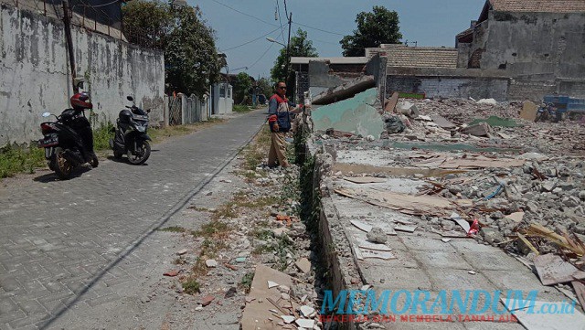 Proyek JLLT Dikebut, Pemkot Bebaskan Puluhan Lahan di Kedung Cowek