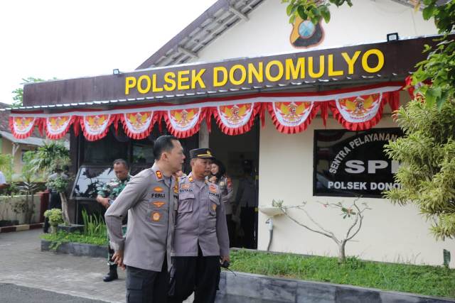 Kapolres Malang Kunjungi Polsek Donomulyo, Berharap Ciptakan Situasi Kondusif